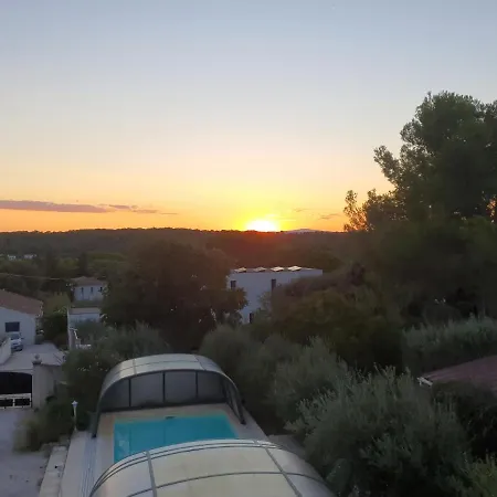 Bed & Breakfast Des Masques 3*