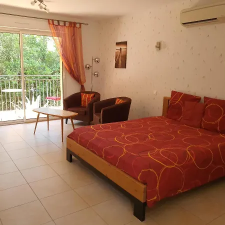 Bed & Breakfast Des Masques